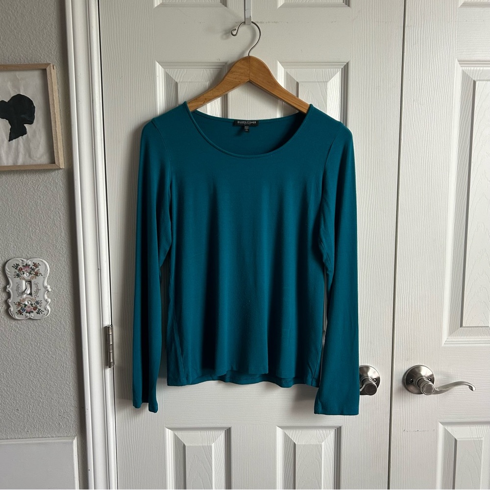 Eileen Fisher teal long sleeve scoop neck shirt